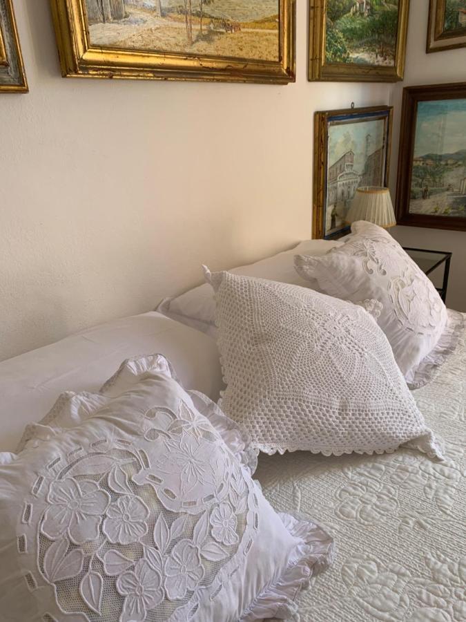 Large Double Room,1663821936:JPEG